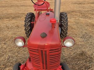 No Reserve: 33-Years-Owned 1951 McCormick Farmall Cub Tractor photo 3
