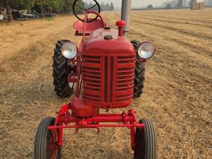 No Reserve: 33-Years-Owned 1951 McCormick Farmall Cub Tractor photo 4