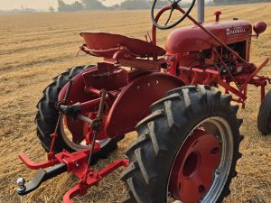 No Reserve: 33-Years-Owned 1951 McCormick Farmall Cub Tractor photo 20