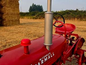 No Reserve: 33-Years-Owned 1951 McCormick Farmall Cub Tractor photo 29