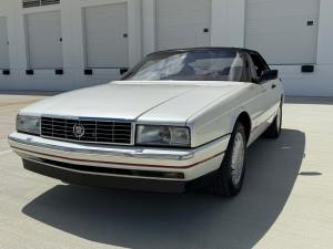 No Reserve: 36k-Mile 1991 Cadillac Allante photo 16