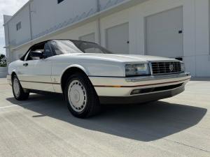 No Reserve: 36k-Mile 1991 Cadillac Allante photo 26