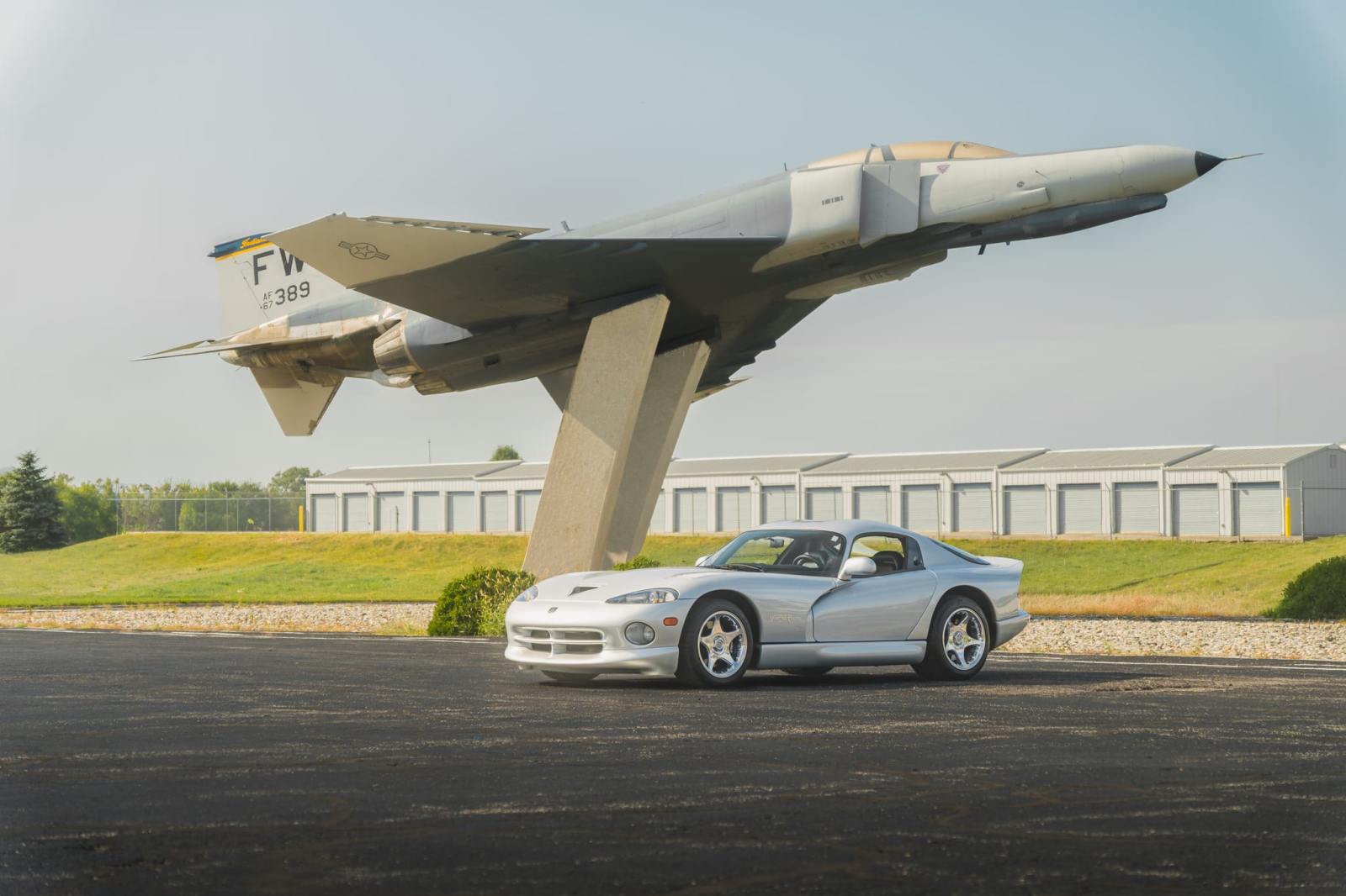 3,600-Mile 1998 Dodge Viper GTS