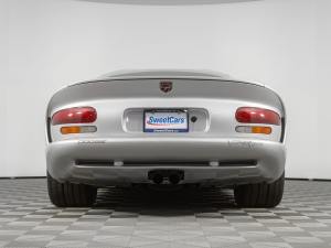 3,600-Mile 1998 Dodge Viper GTS photo 25