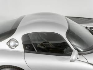 3,600-Mile 1998 Dodge Viper GTS photo 34
