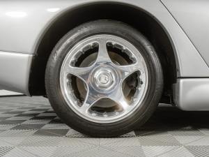 3,600-Mile 1998 Dodge Viper GTS photo 52