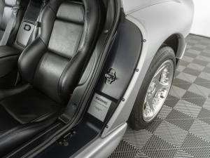 3,600-Mile 1998 Dodge Viper GTS photo 62