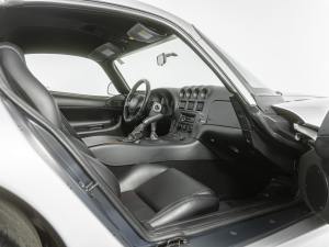 3,600-Mile 1998 Dodge Viper GTS photo 67