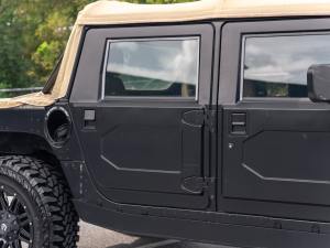 2001 Hummer H1 Open Top photo 21