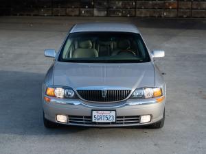 No Reserve: 2001 Lincoln LS V8 photo 10
