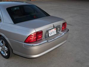 No Reserve: 2001 Lincoln LS V8 photo 42