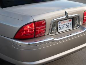 No Reserve: 2001 Lincoln LS V8 photo 46