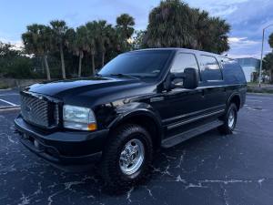 No Reserve: 2002 Ford Excursion Limited Power Stroke 4×4 photo 1