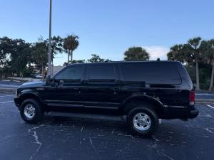 No Reserve: 2002 Ford Excursion Limited Power Stroke 4×4 photo 7