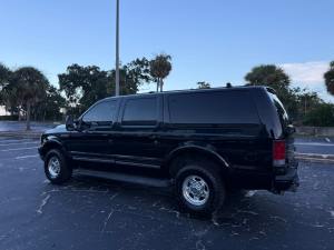 No Reserve: 2002 Ford Excursion Limited Power Stroke 4×4 photo 8