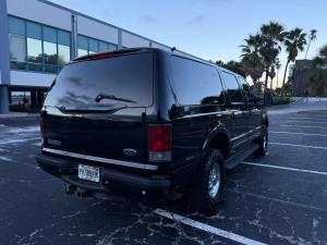 No Reserve: 2002 Ford Excursion Limited Power Stroke 4×4 photo 16