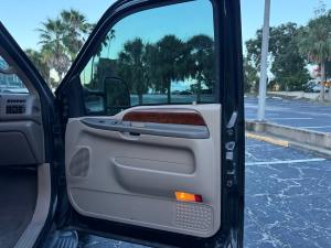No Reserve: 2002 Ford Excursion Limited Power Stroke 4×4 photo 57