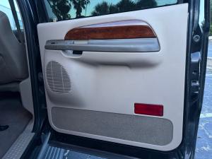 No Reserve: 2002 Ford Excursion Limited Power Stroke 4×4 photo 71