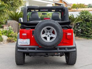 18k-Mile 2004 Jeep Wrangler SE photo 4