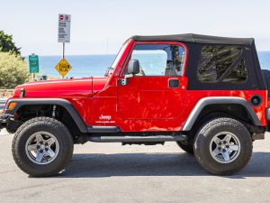 18k-Mile 2004 Jeep Wrangler SE photo 10