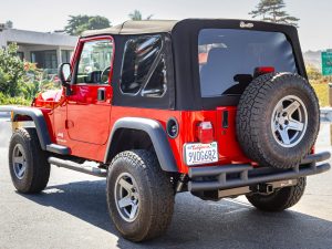 18k-Mile 2004 Jeep Wrangler SE photo 11