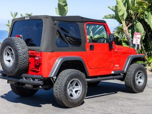 18k-Mile 2004 Jeep Wrangler SE photo 14