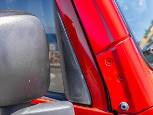 18k-Mile 2004 Jeep Wrangler SE photo 26