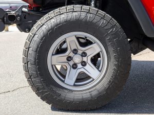 18k-Mile 2004 Jeep Wrangler SE photo 75
