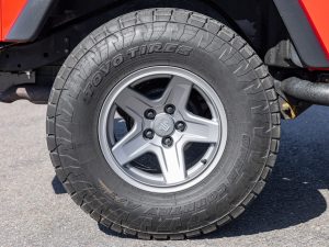 18k-Mile 2004 Jeep Wrangler SE photo 77
