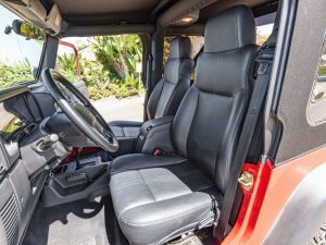18k-Mile 2004 Jeep Wrangler SE photo 80