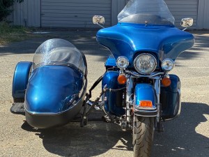 No Reserve: 2006 Harley-Davidson Ultra Classic Electra Glide w/Texas Sidecar Company Ranger Sidecar photo 2