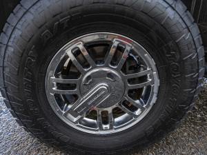 Original-Owner 2008 Hummer H3 Alpha photo 35
