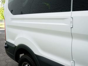 No Reserve: 10k-Mile 2018 Ford Transit 350 XL 15-Passenger Van photo 16