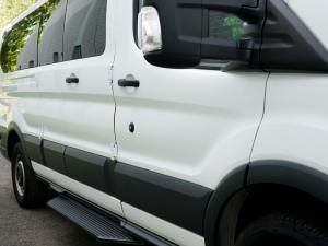 No Reserve: 10k-Mile 2018 Ford Transit 350 XL 15-Passenger Van photo 18