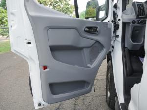 No Reserve: 10k-Mile 2018 Ford Transit 350 XL 15-Passenger Van photo 58