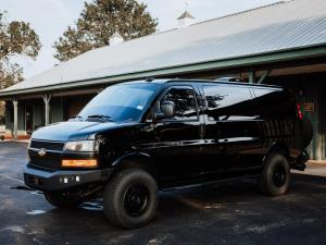 2022 Chevrolet Express 2500 Quigley 4×4 Conversion photo 5