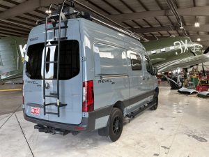 2023 Winnebago Revel 4×4 photo 15
