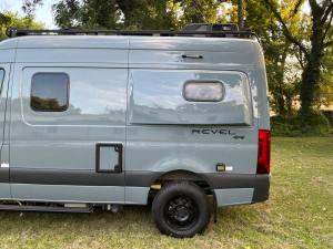 2023 Winnebago Revel 4×4 photo 42