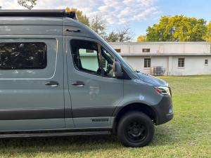 2023 Winnebago Revel 4×4 photo 49